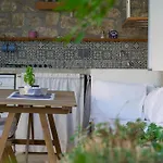 Charming Two-bed Orange Garden アパート *